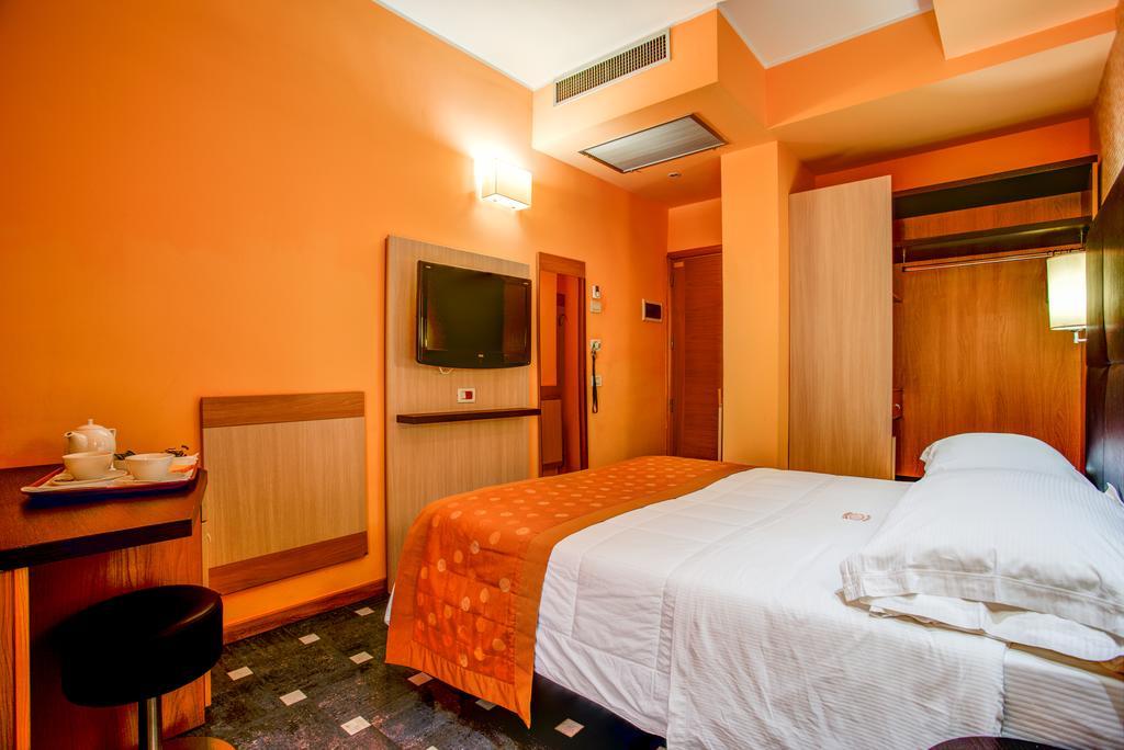 Hotel Genty Rimini Eksteriør bilde